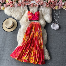 Load image into Gallery viewer, Floral Printed Short Strapless Tops And High Waist Pleated Long Skirt Suit