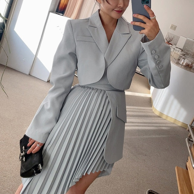 Casual White Two Piece Set For Women Notched Long Sleeve Blazer High Waist Irregular Hem Skirt Female   TWOTWINSTYLE