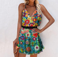 Load image into Gallery viewer, V-neck Printed Sleeveless Ruffled Suspender